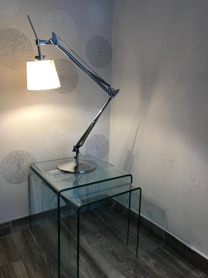 Designer Central Apartment With Terrace & Free Parking Берлин Экстерьер фото