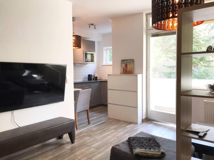 Designer Central Apartment With Terrace & Free Parking Берлин Экстерьер фото